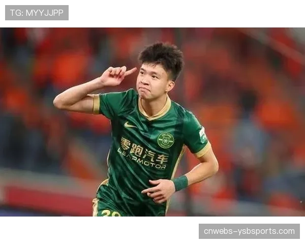 王钰栋手球送点引VAR回看,定位球判罚技术影响比赛走势 王钰栋手球送点引VAR回看,定位球判罚技术影响比赛走势